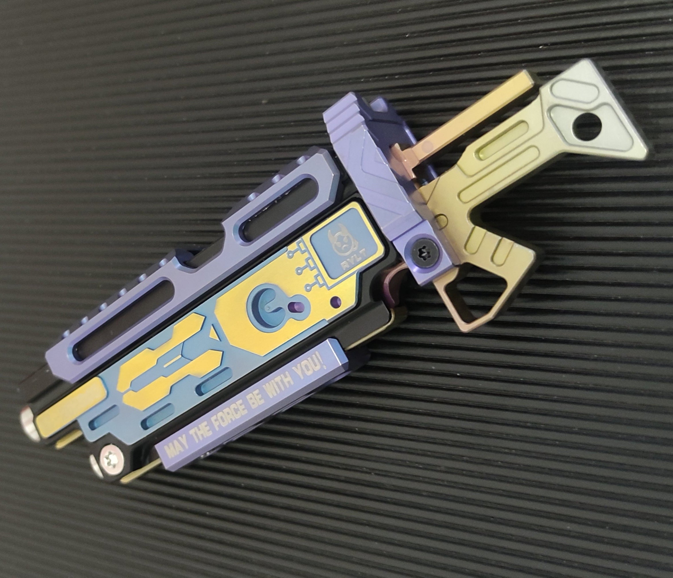 Titanium alloy material, CNC-machined, Iron Bone Storm.